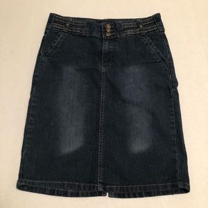 Cute, dark denim, Jean skirt